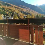 Great With Visual Contact To Alpin Express Saas Fee